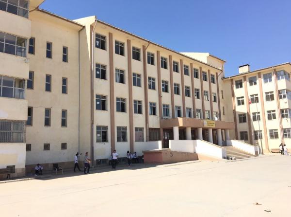 Kızıltepe Atatürk Anadolu Lisesi Fotoğrafı